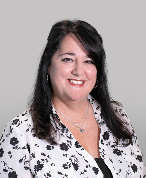 Headshot image for Becky Nowinski